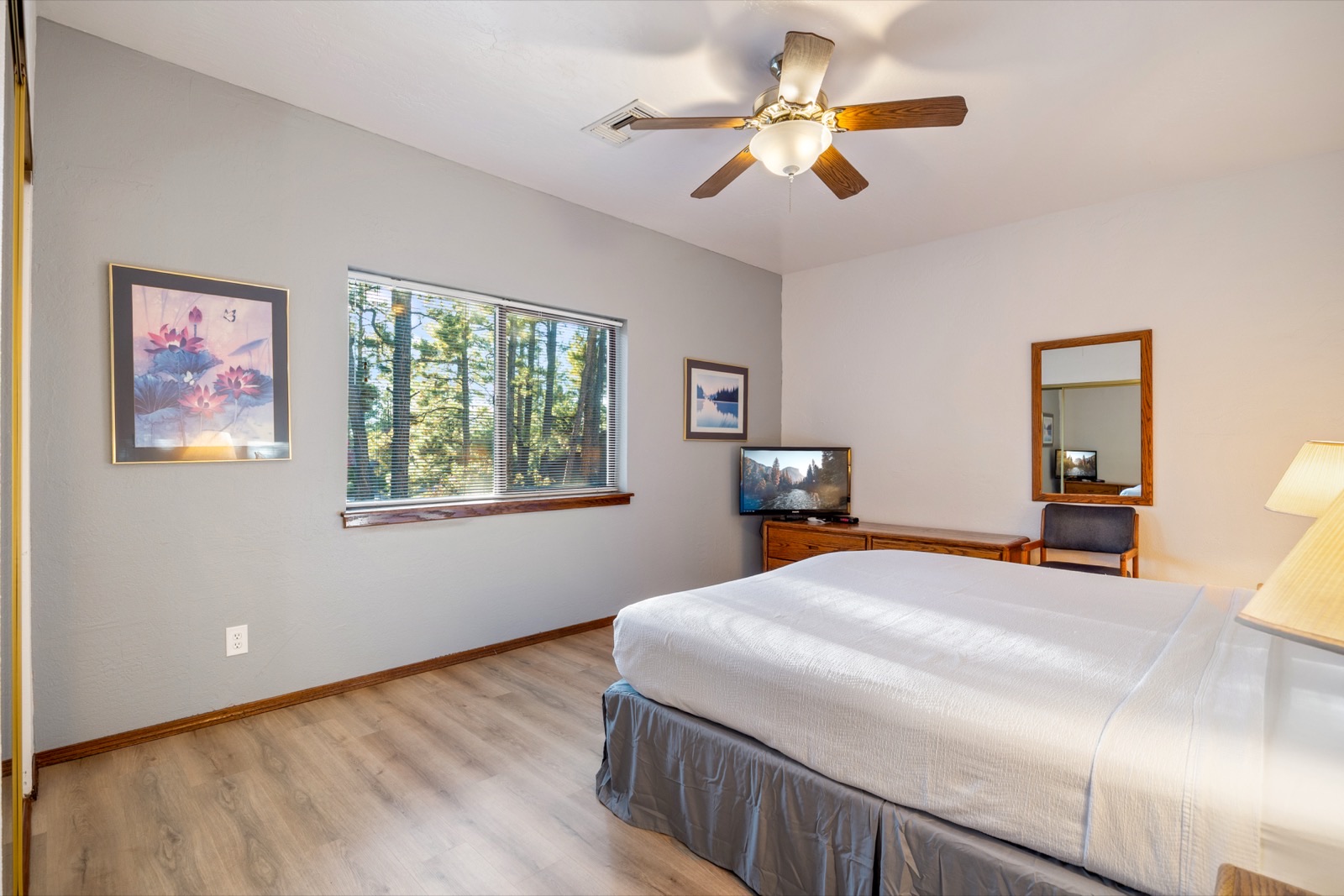 Pine Sante Fe finishes